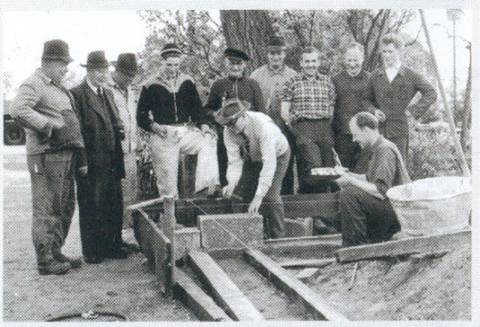 Bild von der Grundsteinlegung